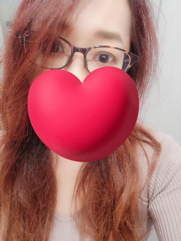 頭痛♡(´；ω；｀)