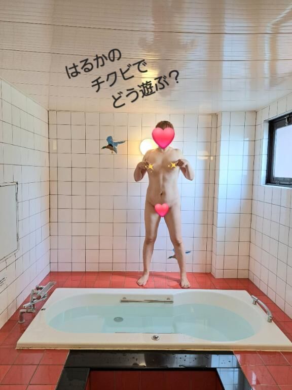 明日は出勤します♡♡