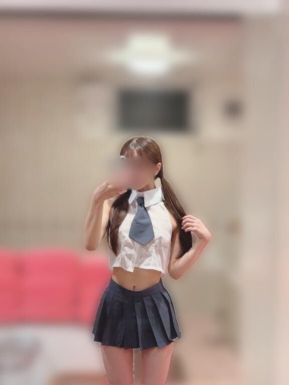 本日14:30-16:45-ご案内可能です