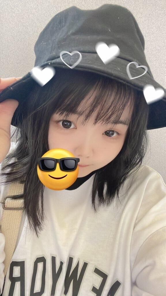そわそわ。