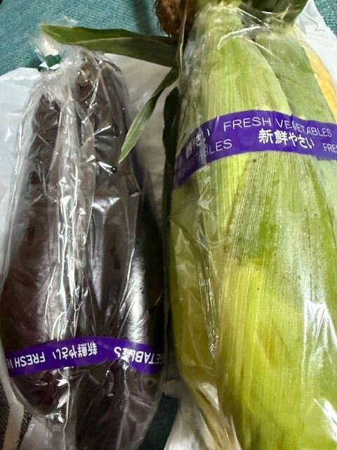 とうもろこし食べます