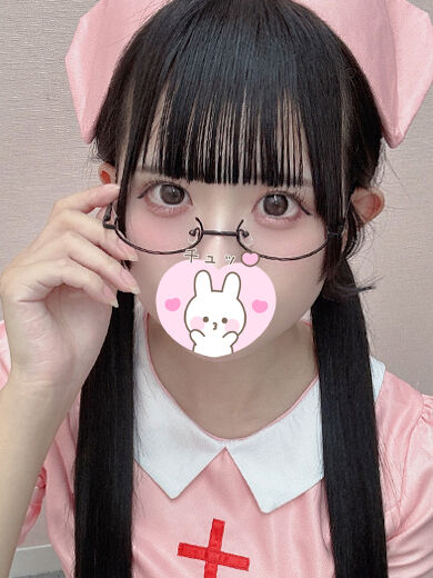 ノーパンま〇こ丸見えで
