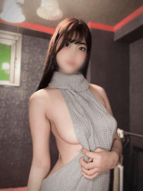 コスアカ1エロい女