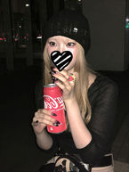 おっぱい鷲掴み立ちバックで中〇しのT様