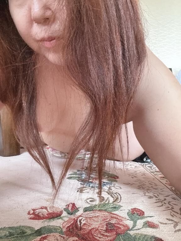 何を