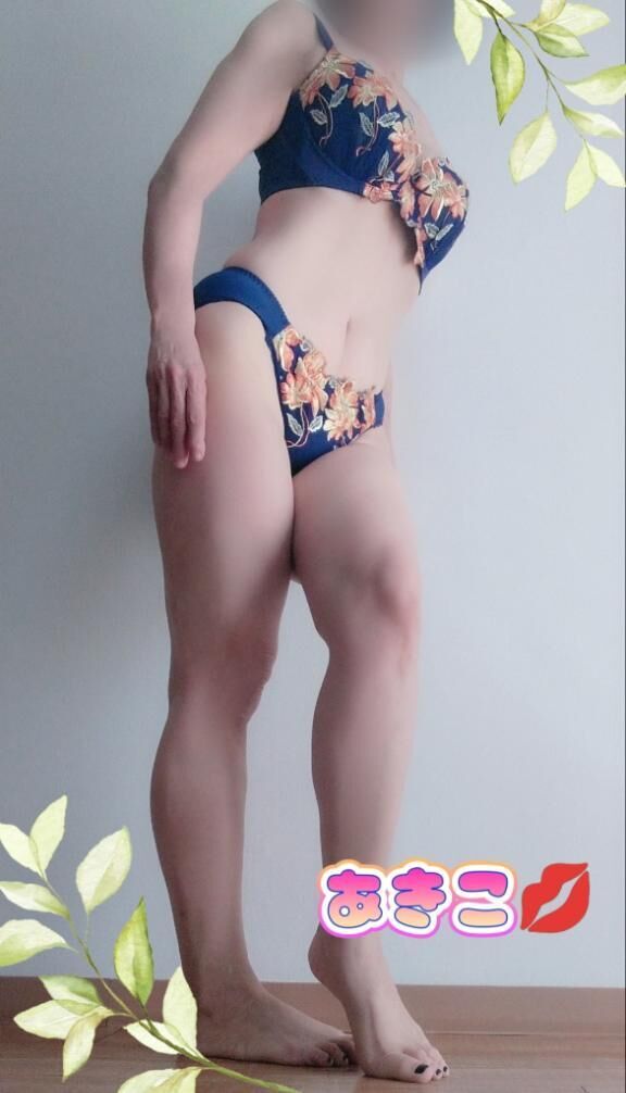 ちらちらちらちらちらちら(/ω・＼)