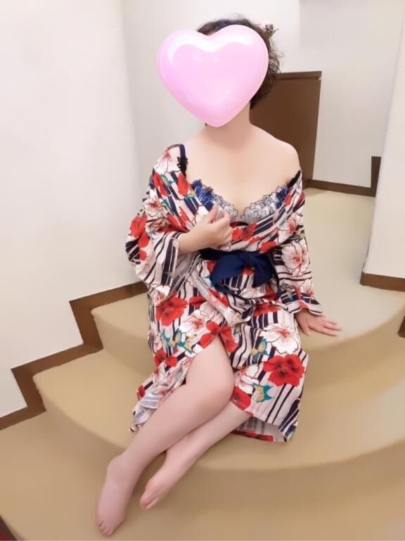 お休み中