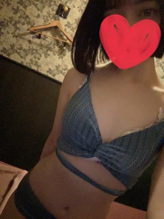 水着⊂((・x・))⊃