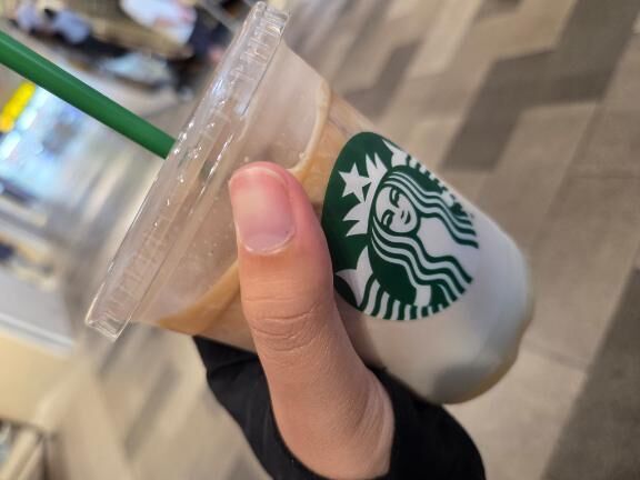 ちょっと時間あるのでスタバ&#9825;