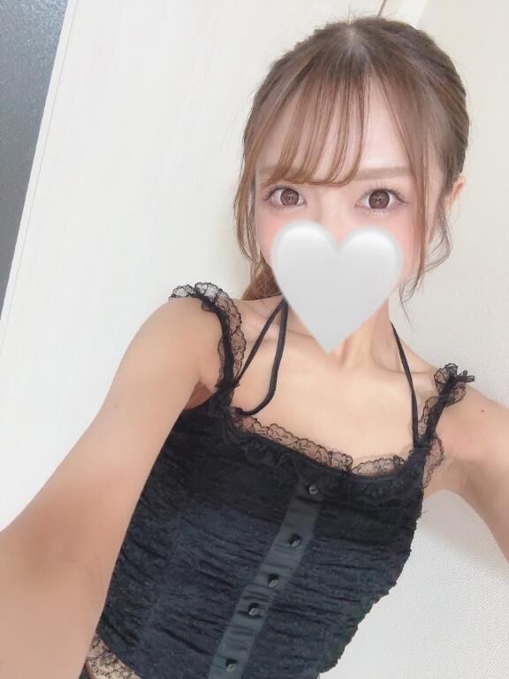 明日14:30-16:45-19:00-ご案内可能です