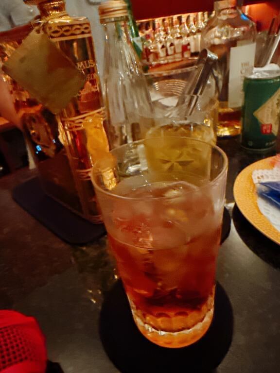 倉田 ミオン-ひとり飲み