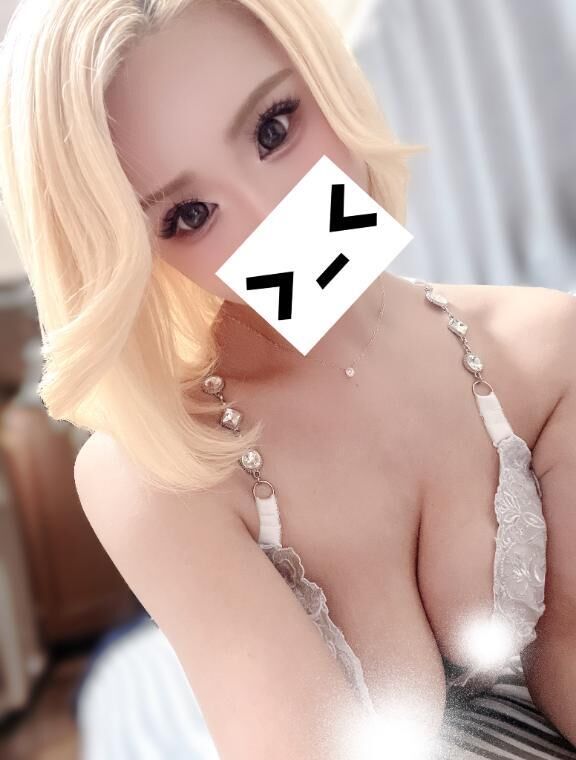 挿れてるみたいな…&#9825;