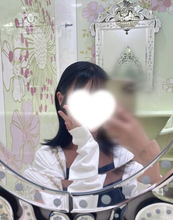 王道の黒髪清楚