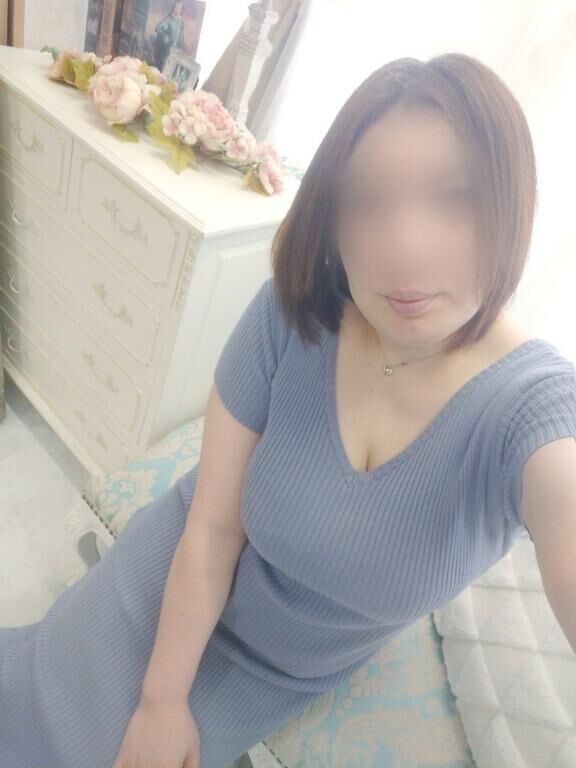 本日13時から出勤です(*&#714;&#728;&#715;*)｡♪:*°