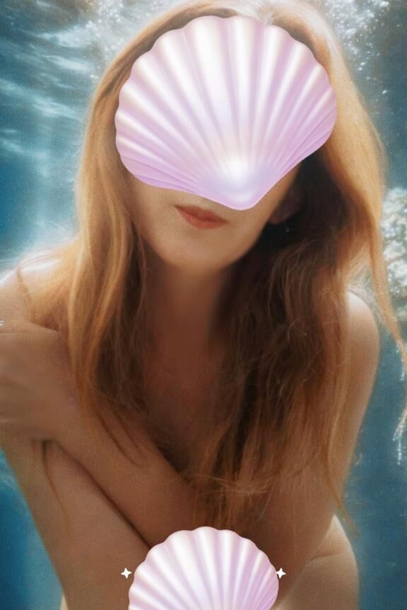 今日はどのように過ごされますか♡　今日は1日お休みをいただきます♡　よろしくお願いします♡