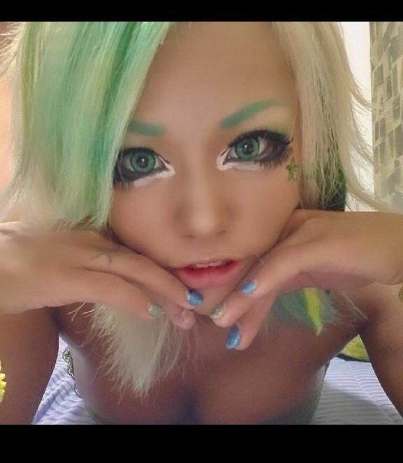 とりま遅刻したけど出勤w汗
