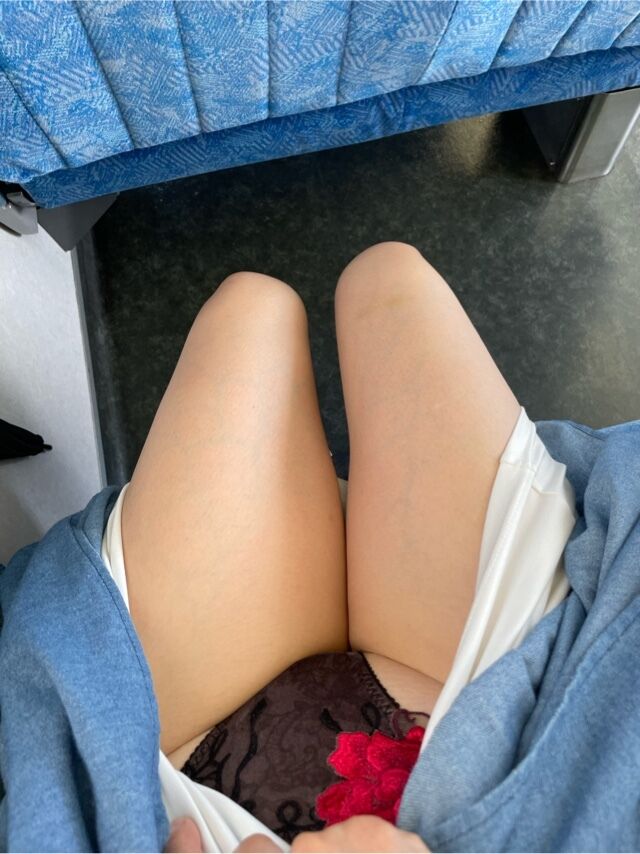 ほたる昨日のパンチラ