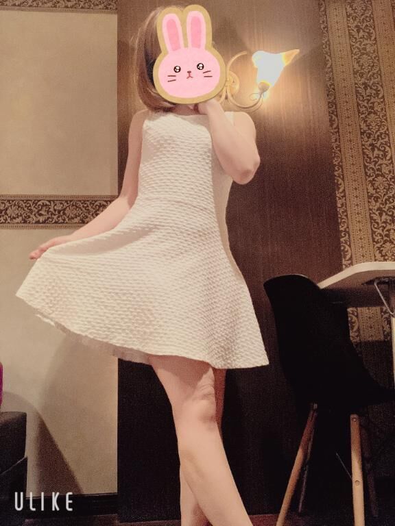 お店に居ます&#128155;