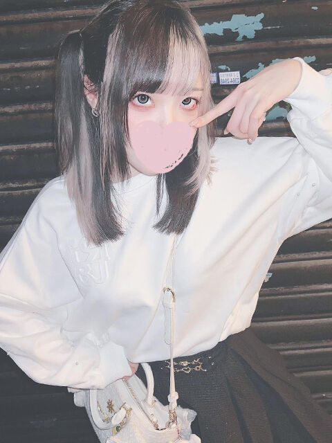 &#9825;自分から腰動かしてお漏らししながらイッちゃった&#9825;