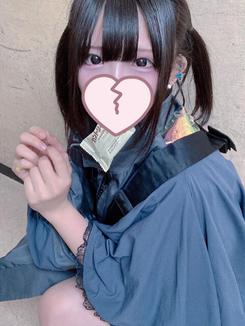 騎乗位で即イキの照れ屋なSさん♡