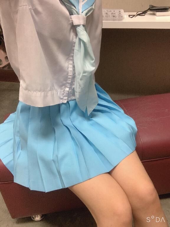 &#9654;