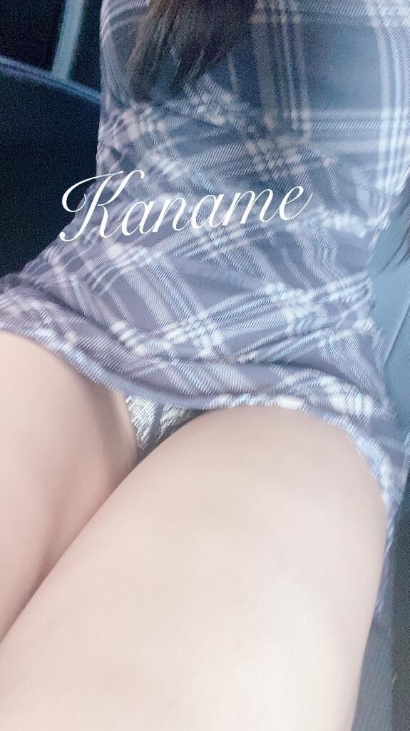 パンチラ？