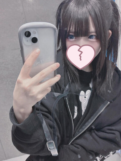 騎乗位で何度も寸止めくらったSさん♪