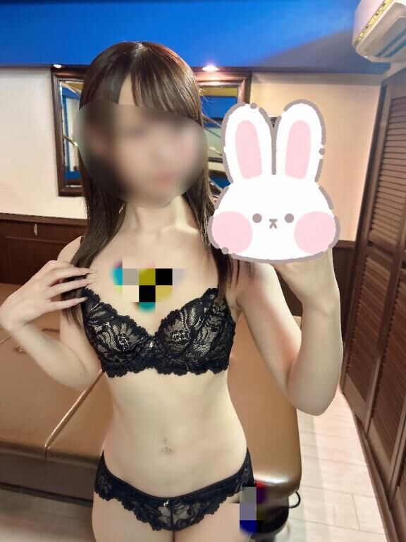お誘い待ってるよ&#9825;