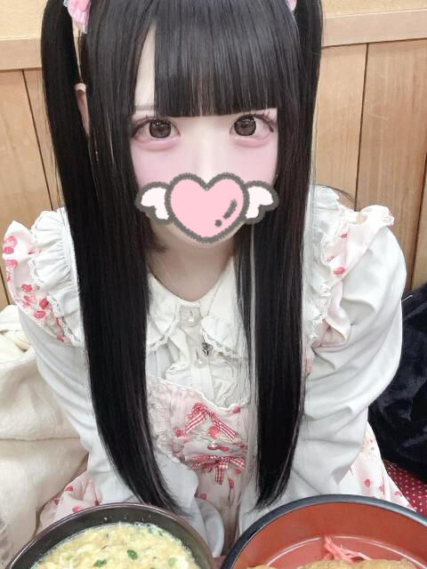 脱がせて…