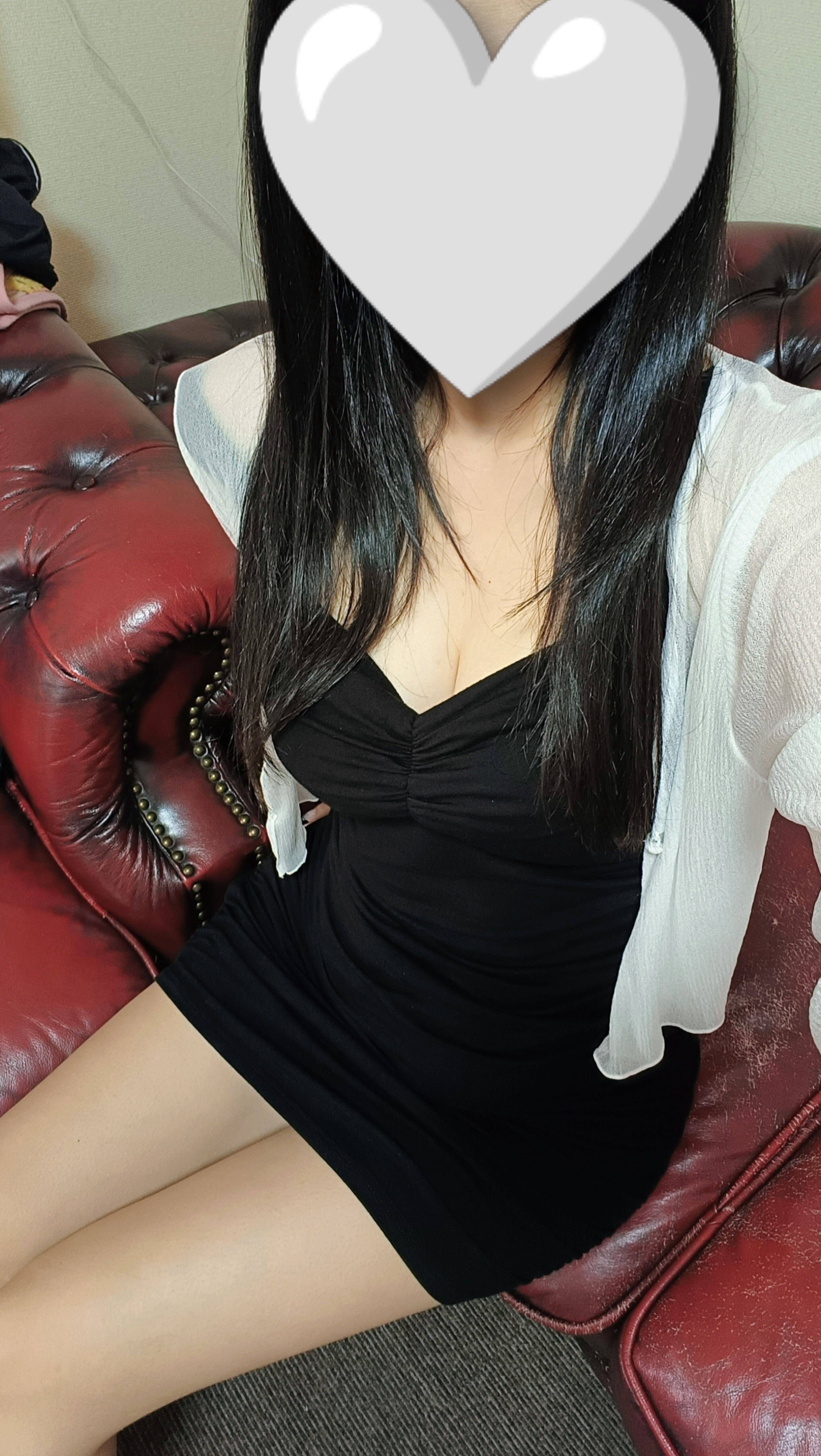 &#9832;