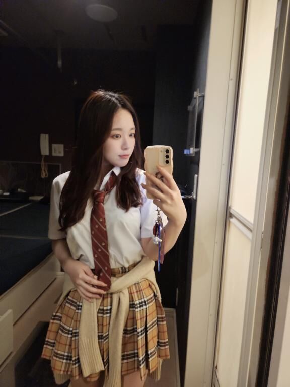 制服&#127826;
