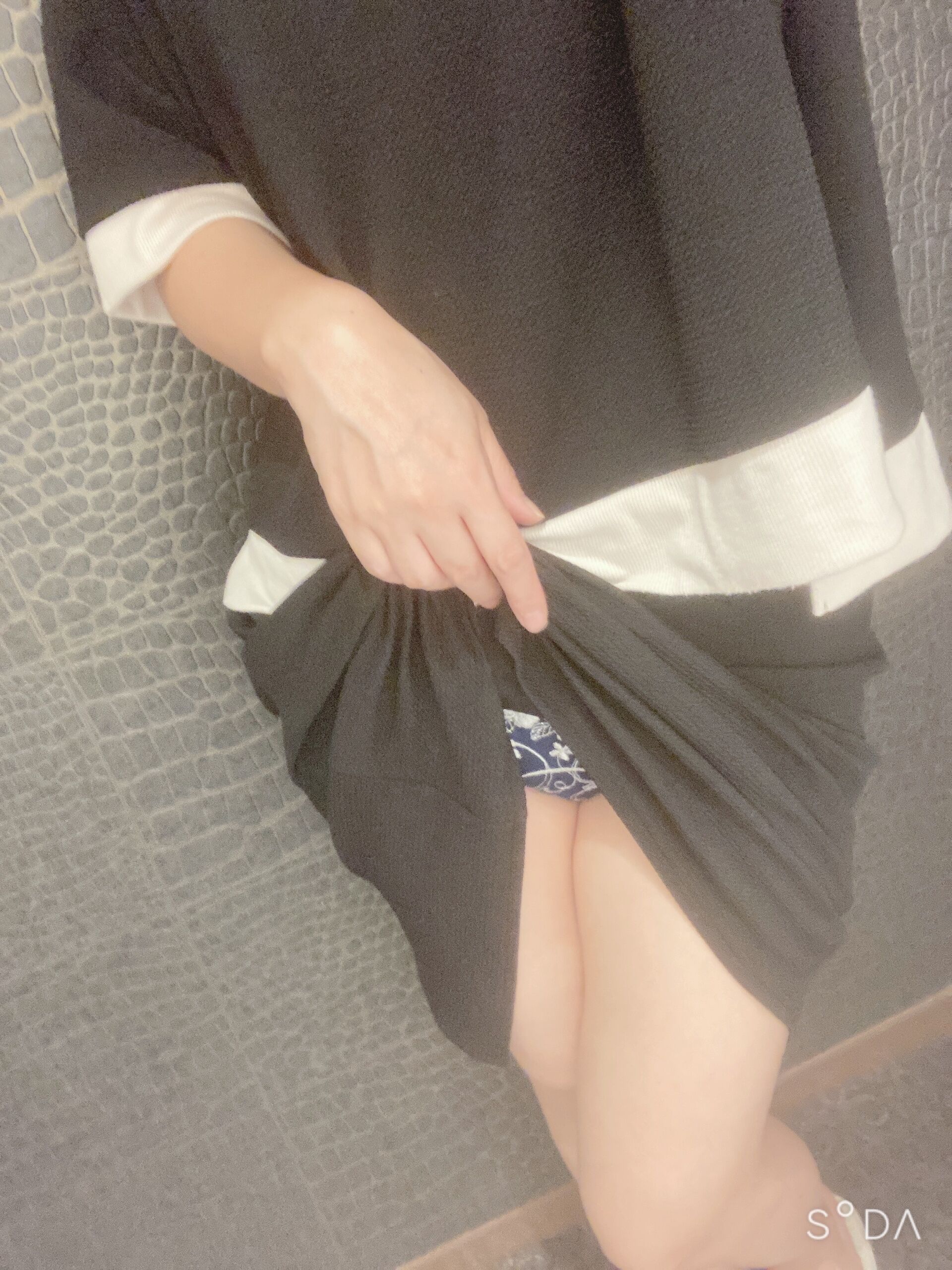 25日12:20にお誘いくださったMさま