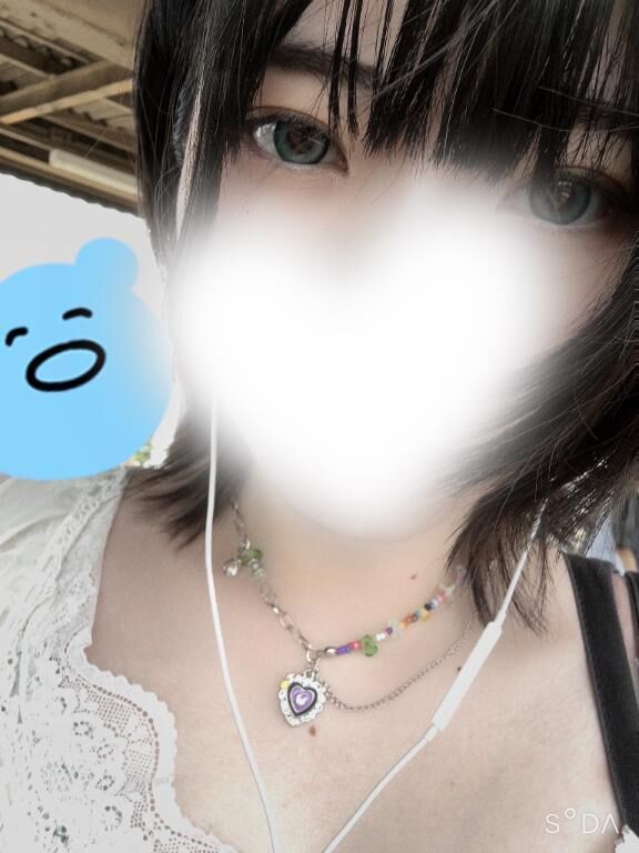 出勤してます