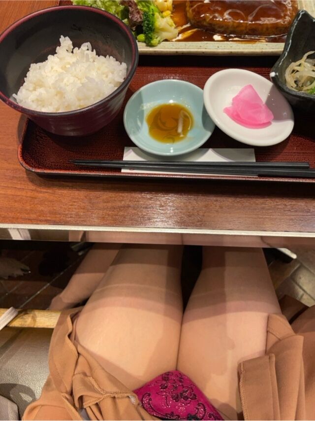 ほたる今日のパンチラ