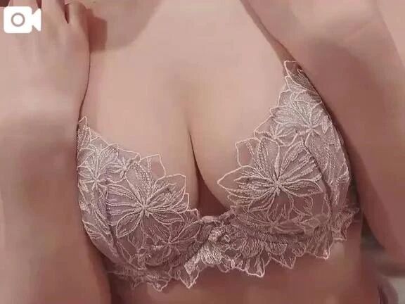 してます&#9825;