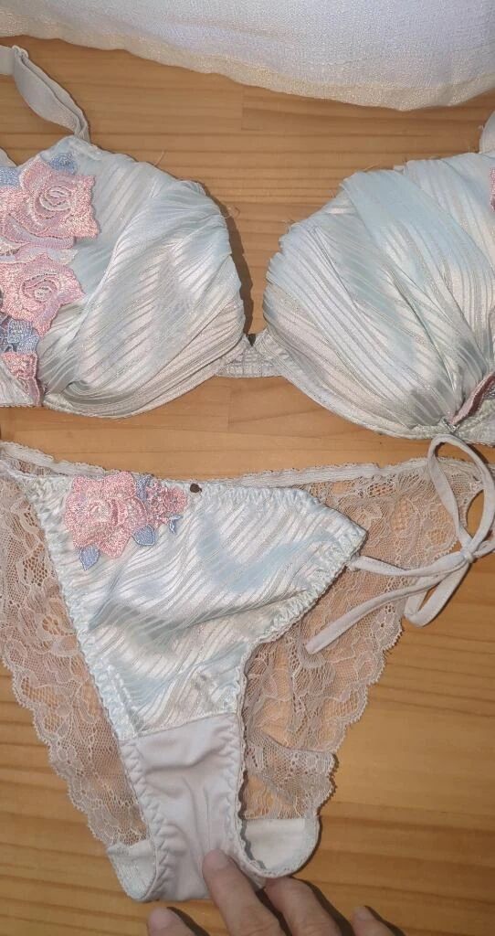 エロな下着&#129650;