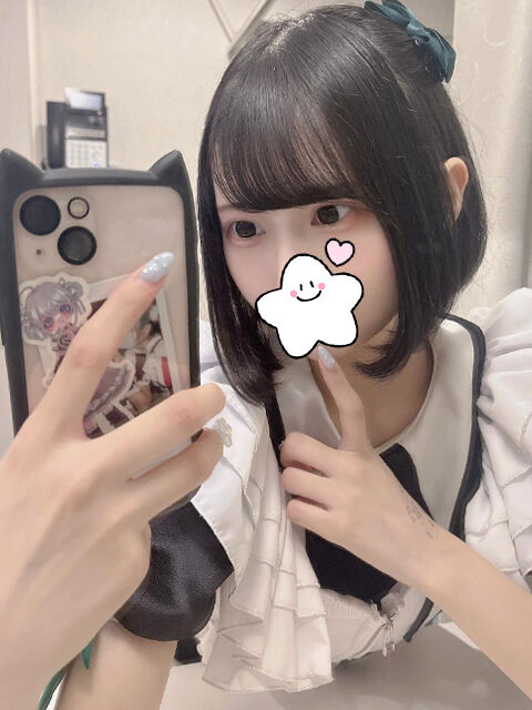 ピルも飲んでるし性病検査も完璧です♪