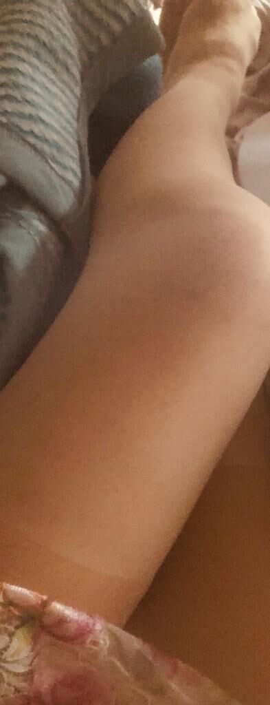 色っぽい法子の脚なでなでしてね&#9825;