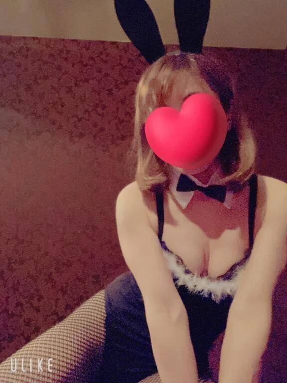 本日&#9825;13時から居ます&#128155;