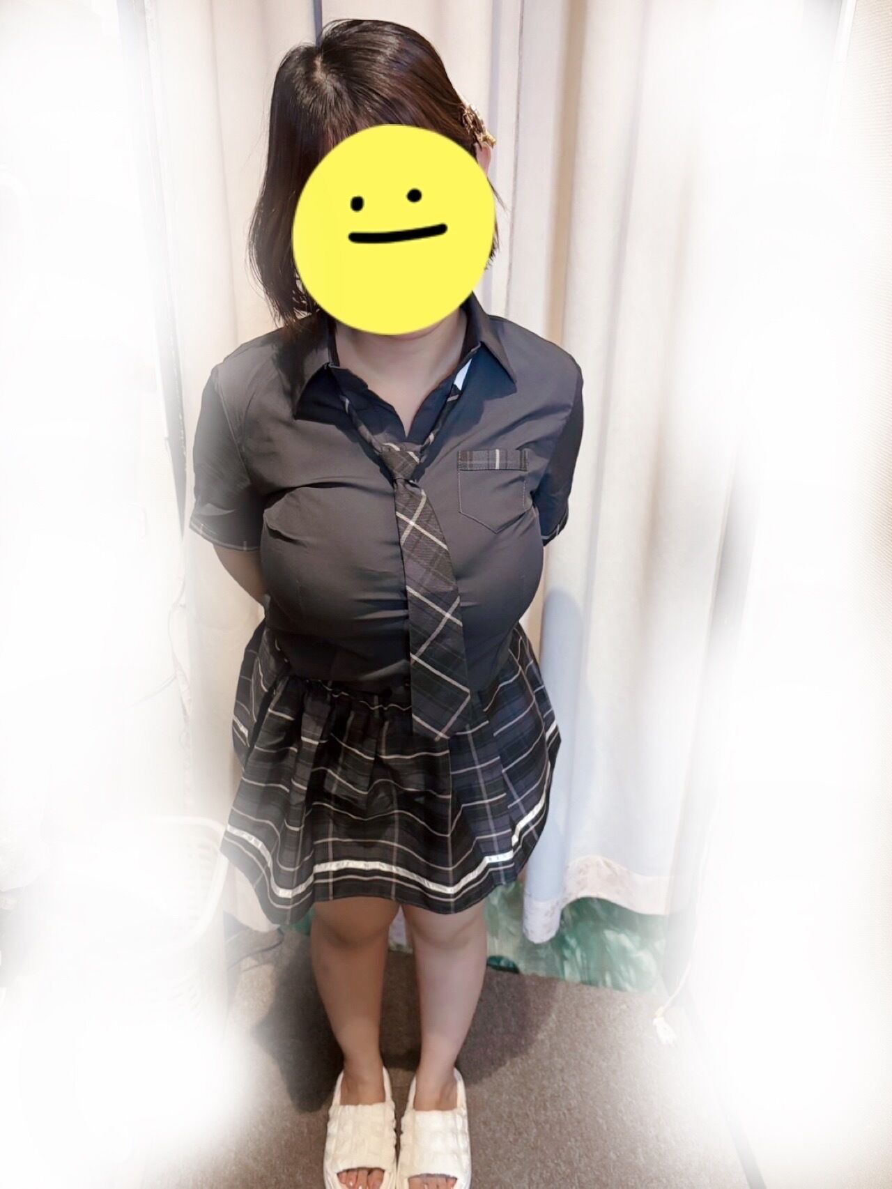 今日は初制服&#128155;HPも更新したからチェックしてね&#9786;&#65039;