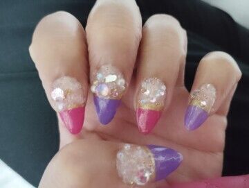 皆様、おはようございます♪16時までです。