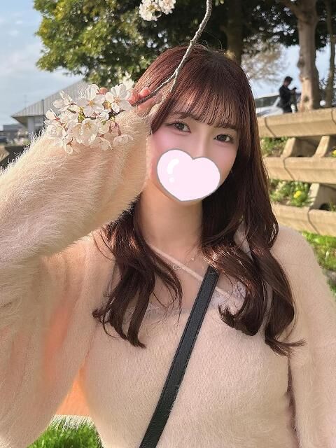 わたしの騎乗位が忘れられなかった っていうから生で上からガン  ガン腰振っちゃった