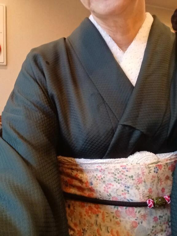 今日は着物でお食事会がありまーす。