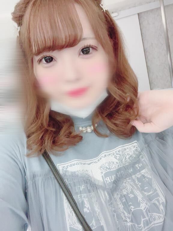 しゅっ( ^-^)⊃≡(^o^三^o^)