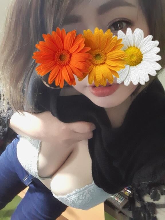 【明日も出勤します♡.*】