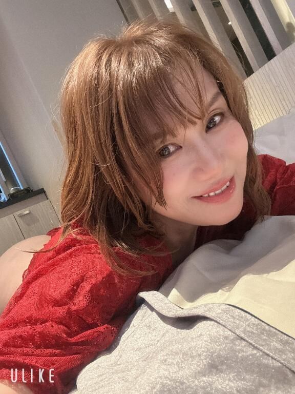 おはよ〜（＾ν＾）