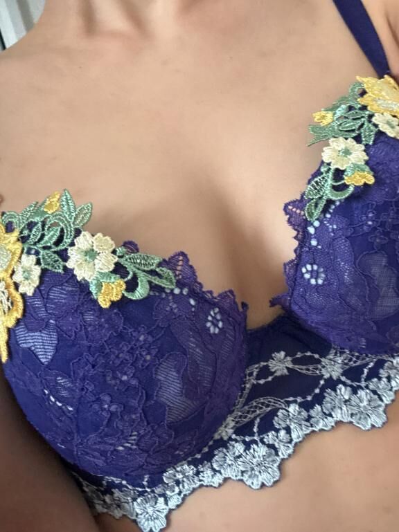 明日&#9825;&#9825;