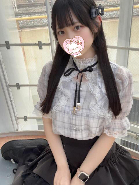 身体を震わせながら潮吹いて連続イキ！