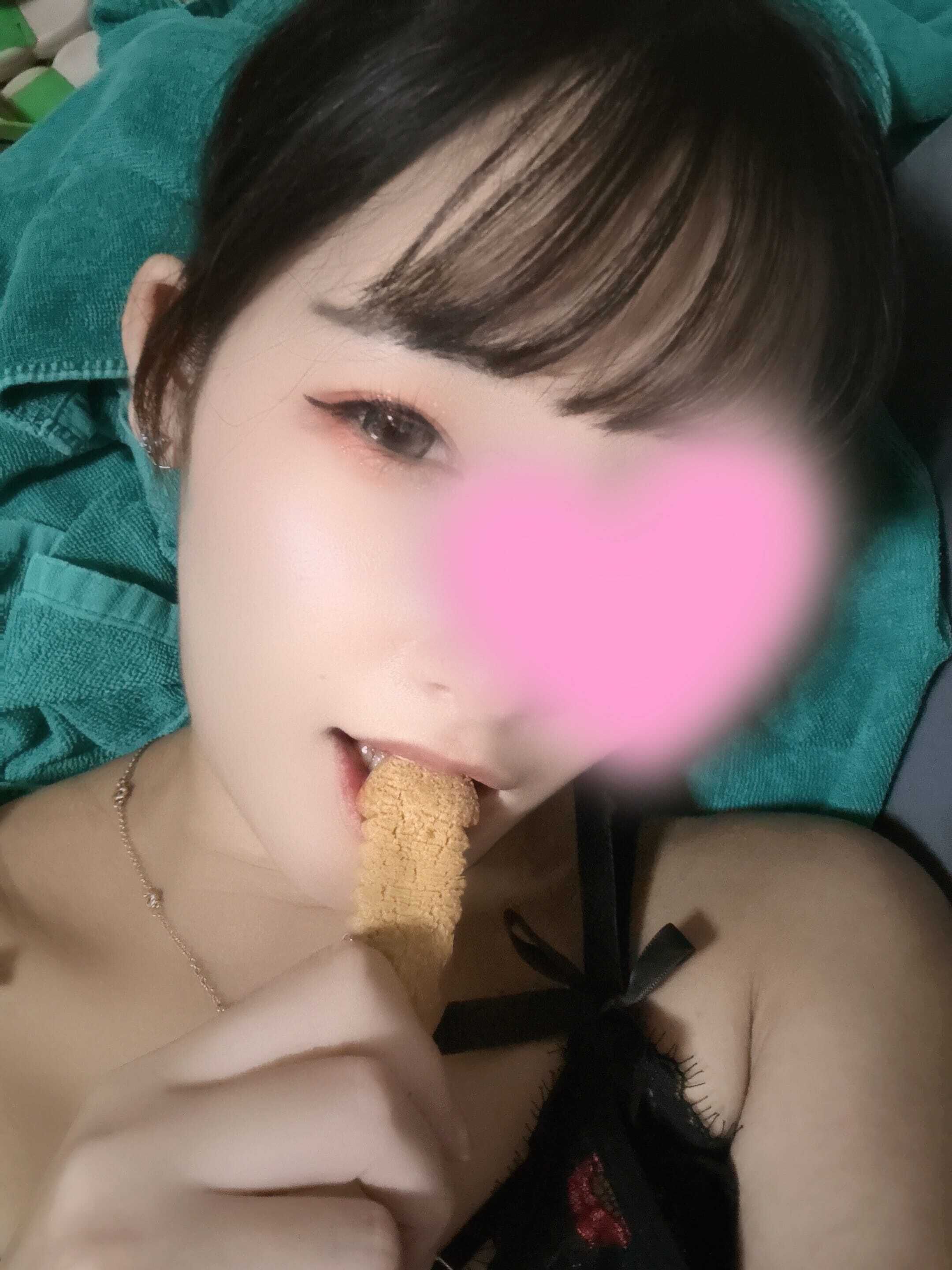 ちんすこう(*’〜\'*)&#359;&lsaquo;”&#359;&lsaquo;”