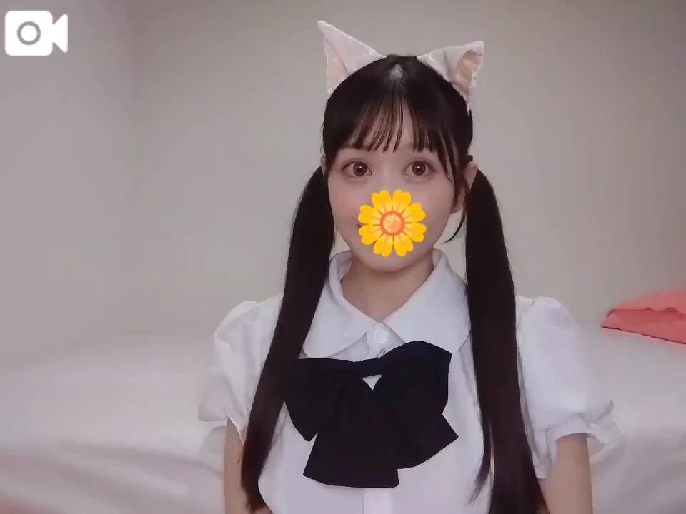 ぴょこ